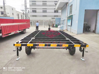 5吨骨架式球友会(中国)移动房车底盘1I.jpg