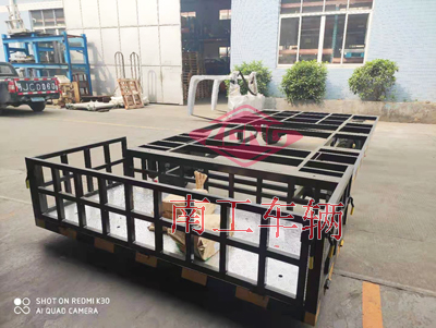 4吨骨架式球友会(中国)带小尾箱I.jpg