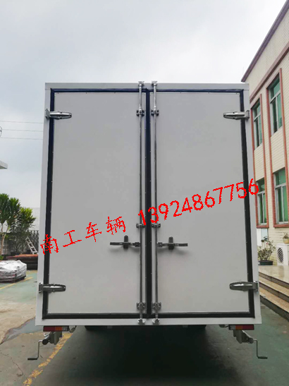 1.5吨白色厢式球友会(中国)2I.jpg