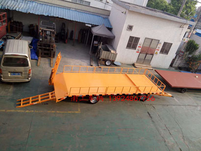 5吨带登车桥护栏型球友会(中国)6I.jpg