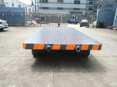 25吨重型工业球友会(中国)全挂式牵引拖车底盘带牵引环1I.jpg