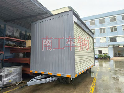 10吨箱式球友会(中国)两侧带卷帘门I.jpg