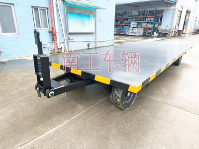 6吨牵引球友会(中国) 工业全挂拖车4I.jpg