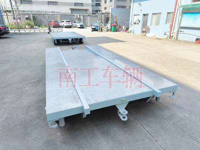 船体艉段运输球友会(中国)2I.jpg