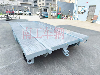船体艏段运输球友会(中国)3I.jpg