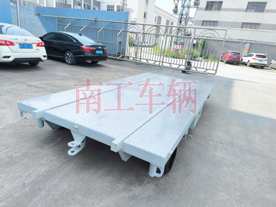船体艏段运输球友会(中国)1I.jpg
