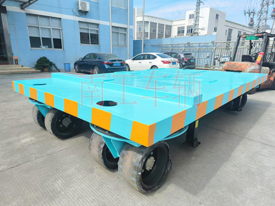 18吨重型球友会(中国) 四个转盘工具拖车2I.jpg