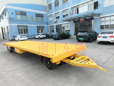 10吨球友会(中国)带液压支腿伸缩梯工具车3I.jpg