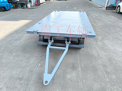 3吨小型牵引球友会(中国) 全挂车I.jpg
