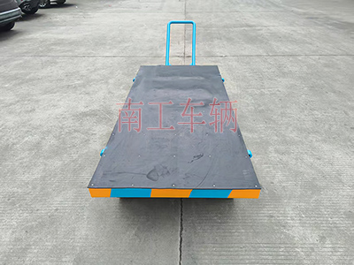 3吨小型球友会(中国) 带橡胶垫工具车3I.jpg