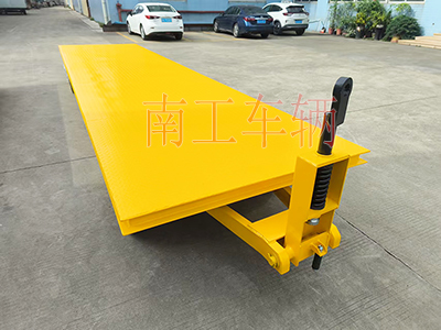 5吨球友会(中国) 牵引平板全挂拖车4I.jpg