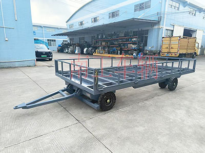 4吨骨架式球友会(中国) 带下翻护栏工具拖车3I.jpg